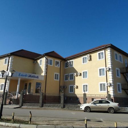 Hotel Laeti-Zhaiyk Atyrau Exterior photo