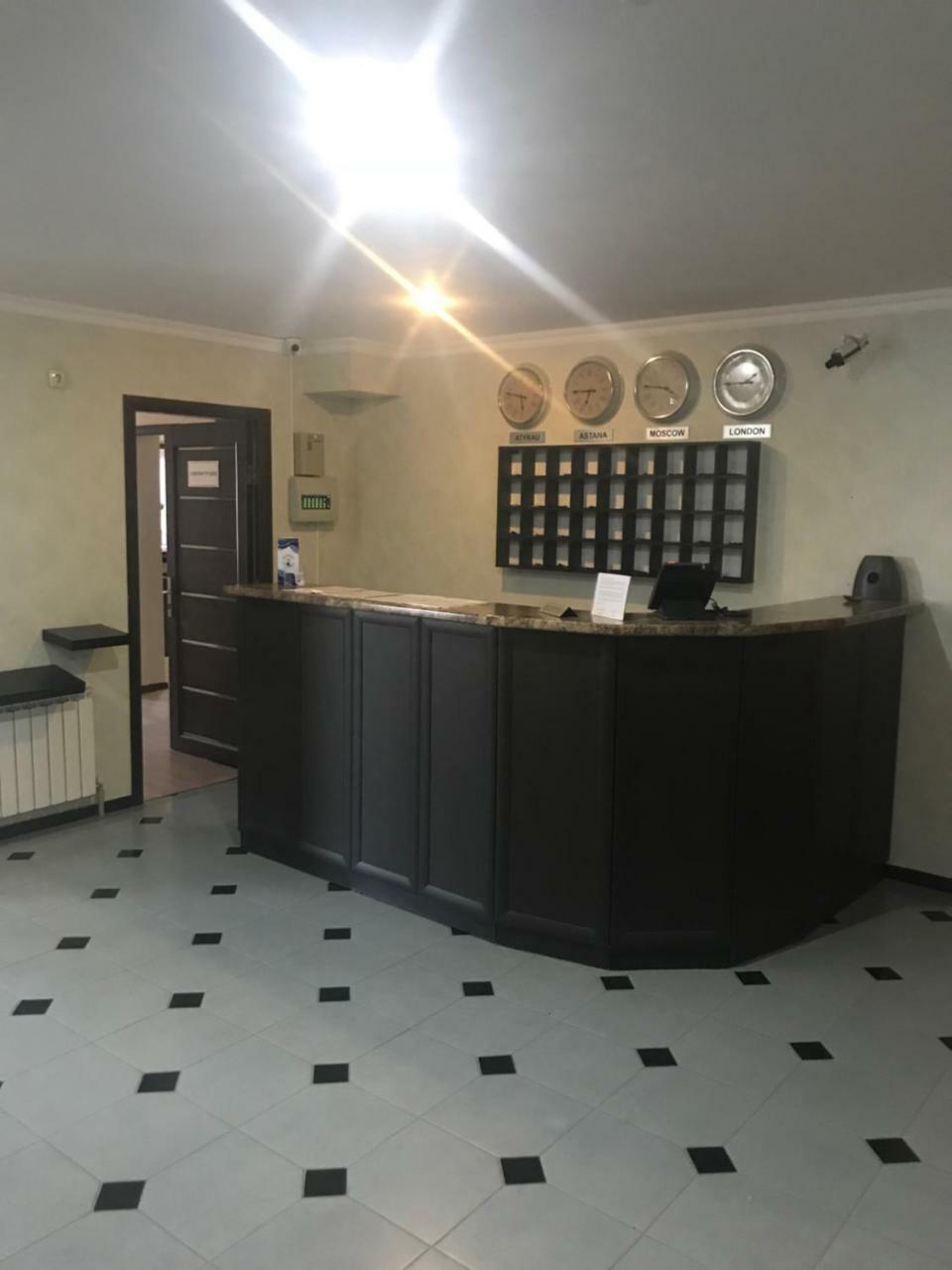 Hotel Laeti-Zhaiyk Atyrau Exterior photo
