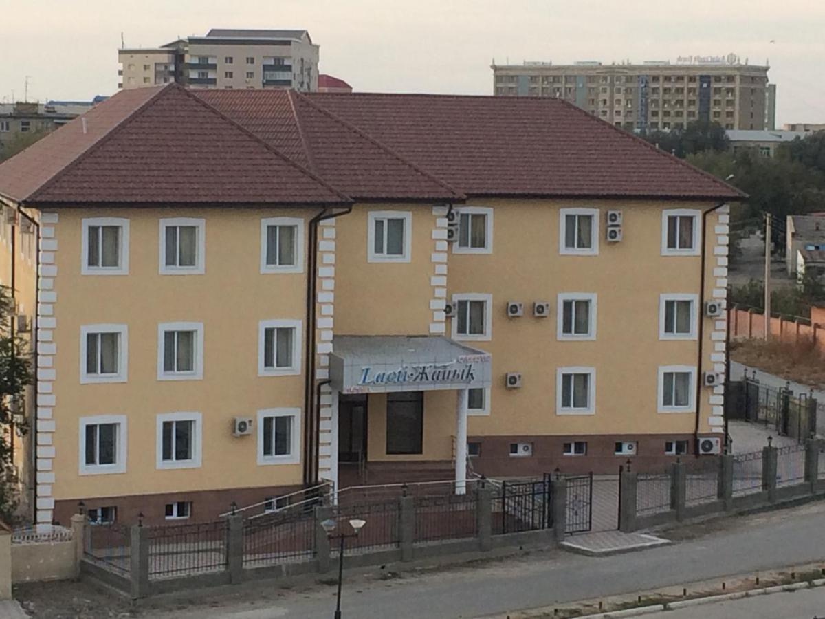 Hotel Laeti-Zhaiyk Atyrau Exterior photo